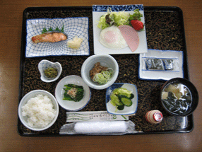 朝食